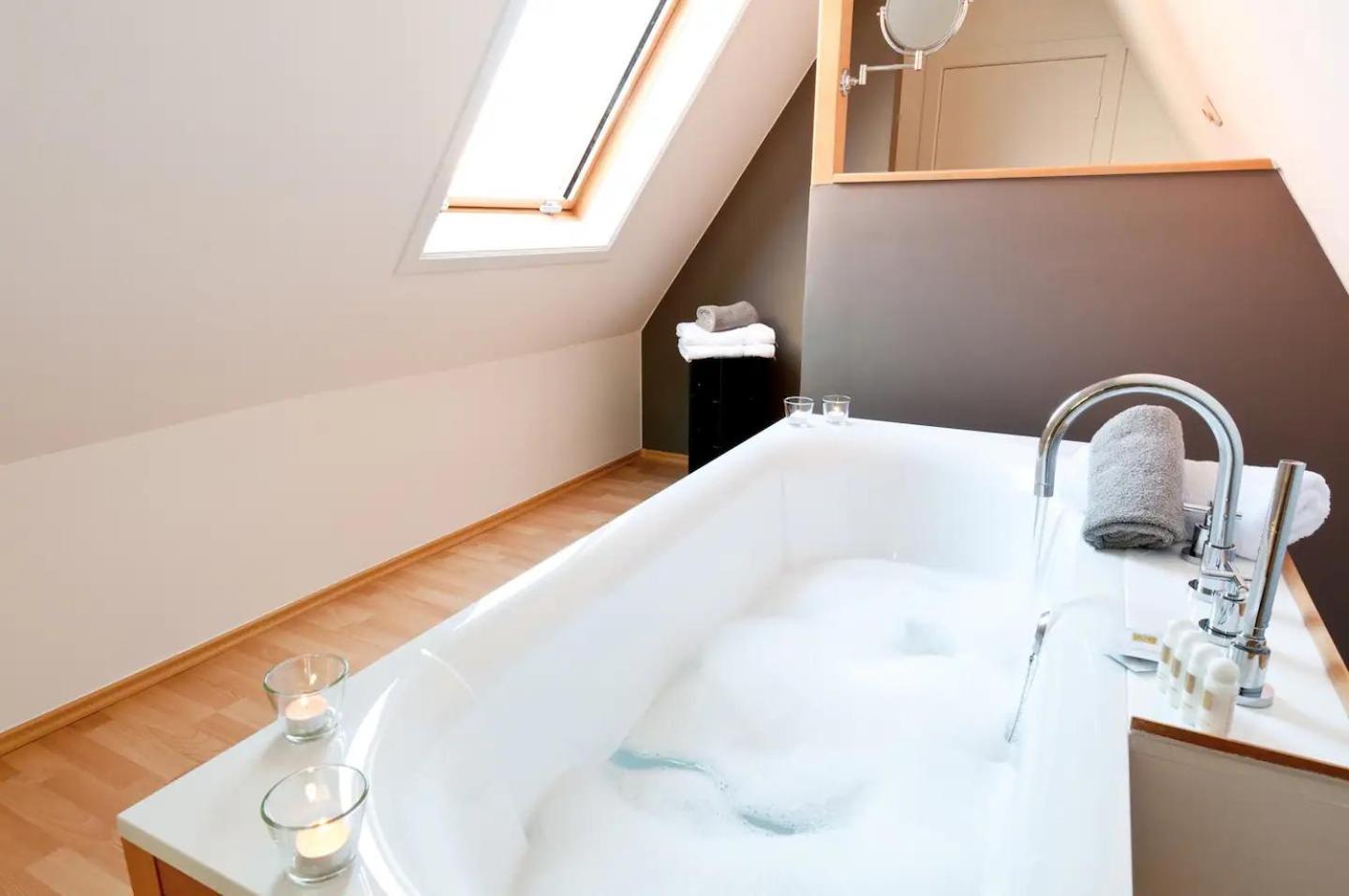 Brugse Charme Huis Met Tuin Aan Het Water 8P Brugia Zewnętrze zdjęcie